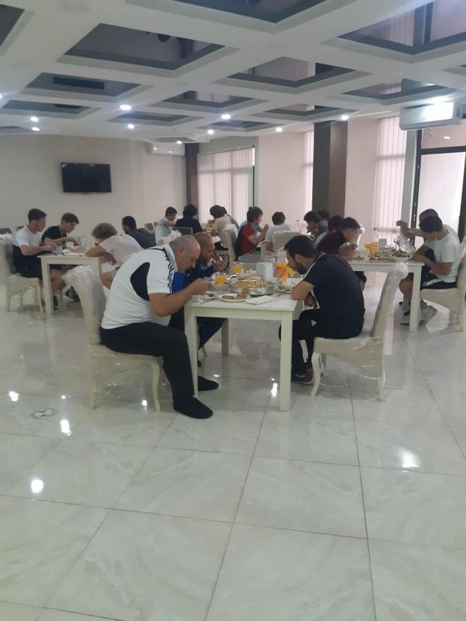 Hotel Wave Batumi Bagian luar foto